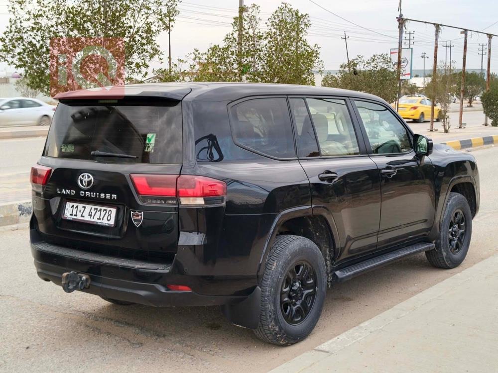 تويوتا لاندكروزر